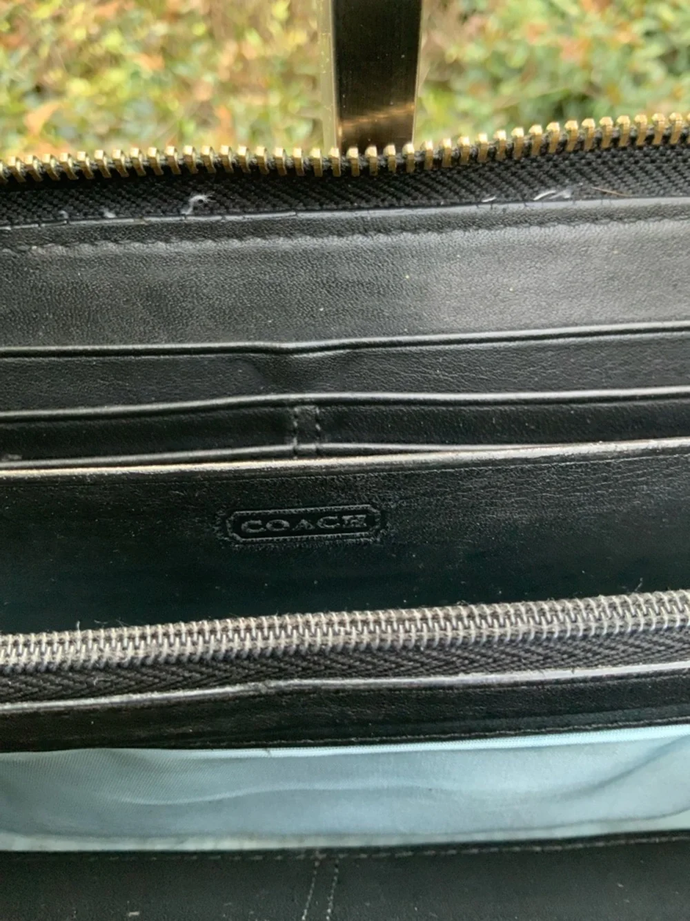 Coach Black and White Signature Zip Around Wallet - Picture 7 of 12
